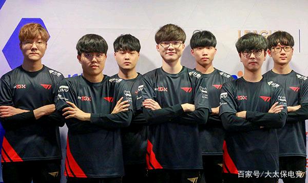 正处在风暴 正处在风暴