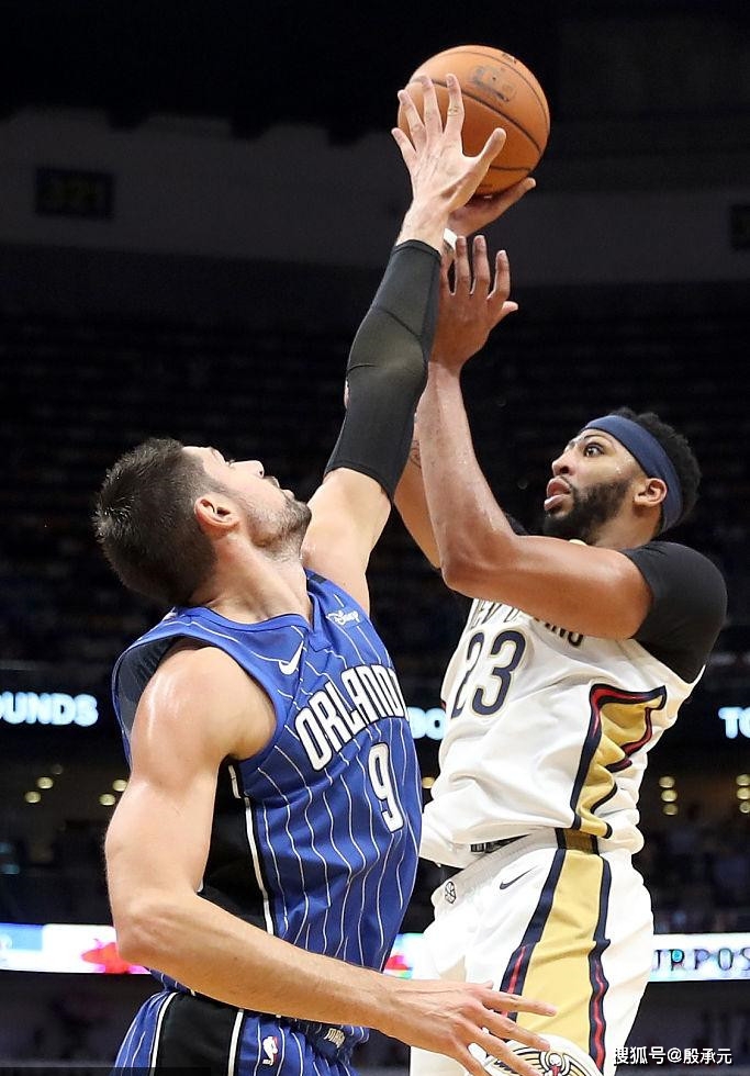 年轻球员的 年轻球员的